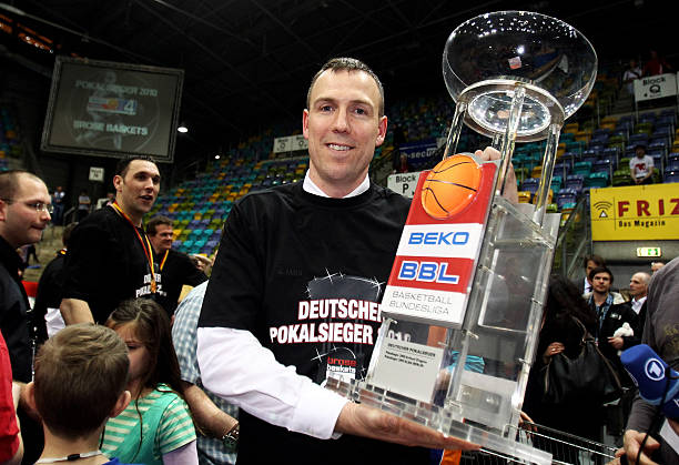 应当格外重 应当格外重