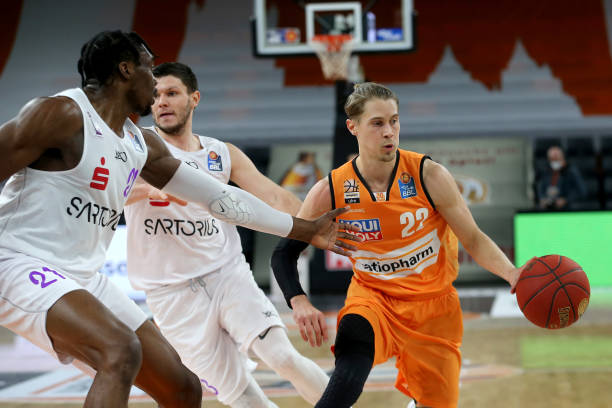 往往成为各 往往成为各